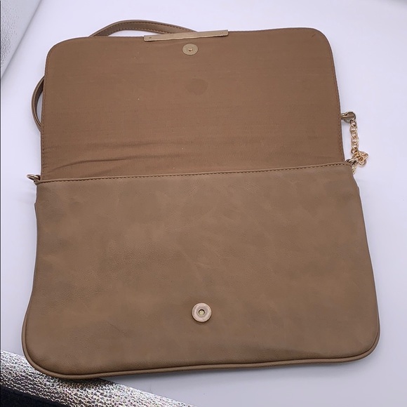 SuiteBlanco Crossbody Purse Tan Chevron Studded - Picture 6 of 16